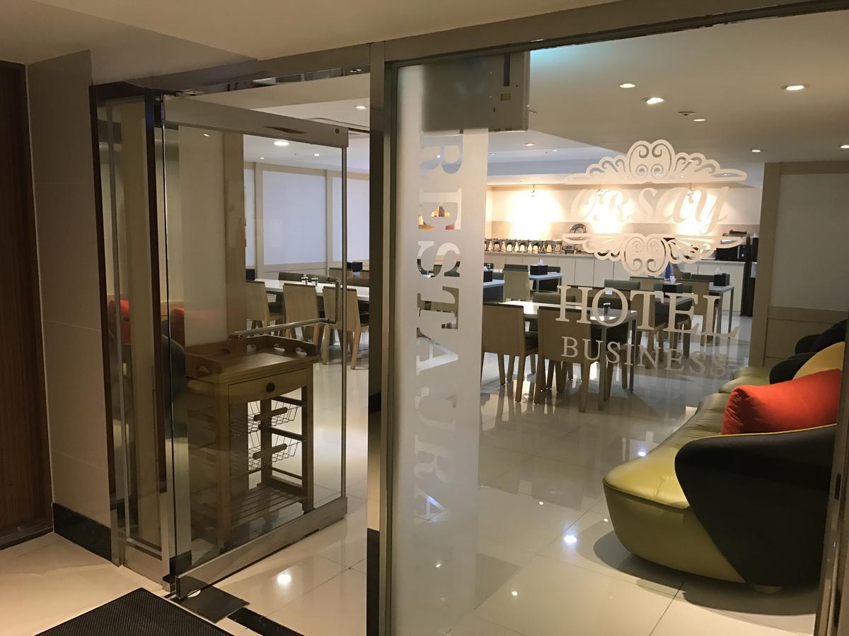 Suwon Orsay Business Hotel Bagian luar foto