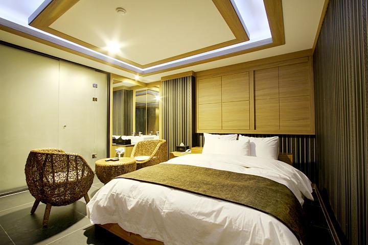 Suwon Orsay Business Hotel Bagian luar foto